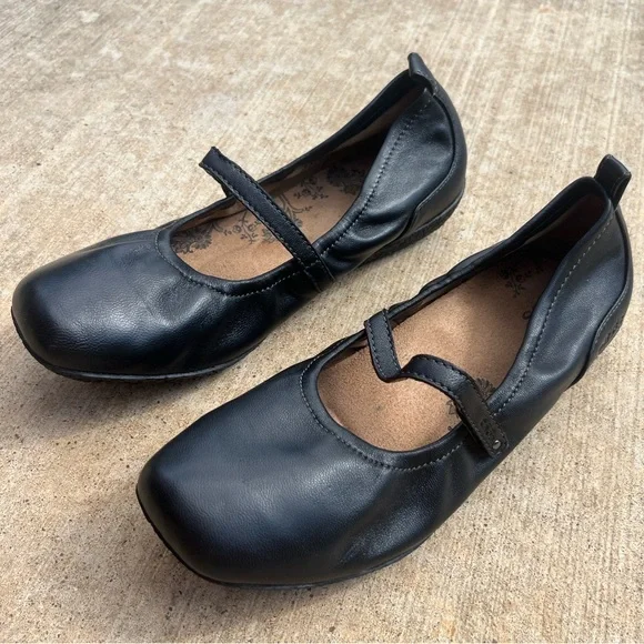 Taos. 7.5 Babble Mary Jane in Black - Picture 5 of 15